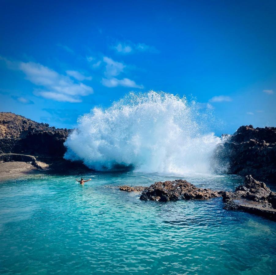 Casa Bella Vista Frente Al Mar Y Piscina Natural. チャルコ・デル・パロ エクステリア 写真